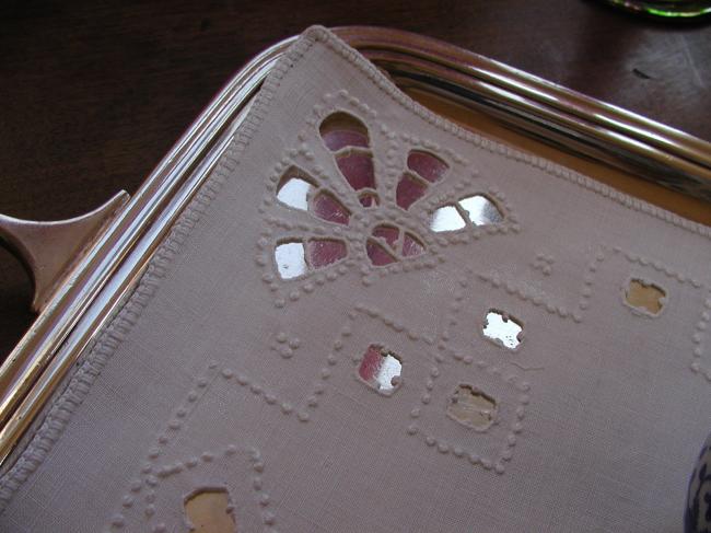 Lovely tray cloth in linen with Richelieu hand-embroidery 1910