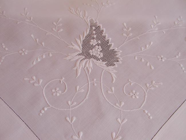 Wonderful tablecloth with drawn thread and  exquisite white works 1900