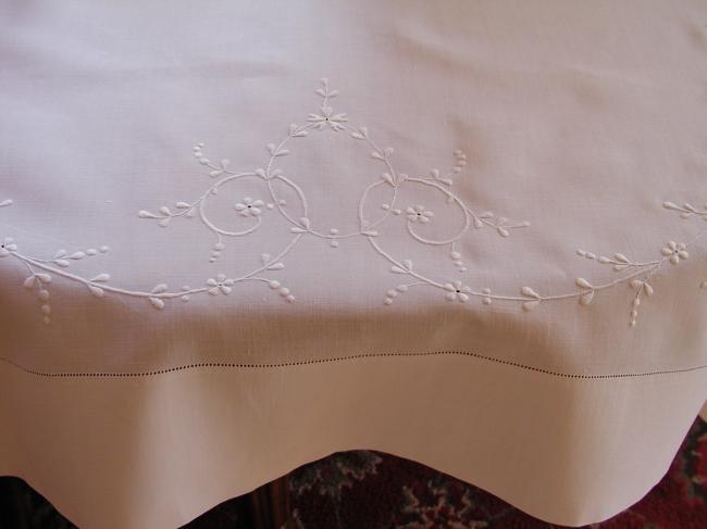 Wonderful tablecloth with drawn thread and  exquisite white works 1900