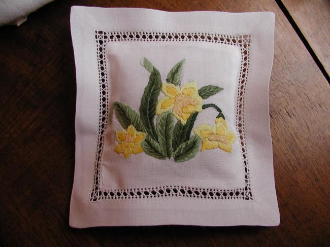 Sweet lavander sachet with hand-embroidered daffodils bouquet