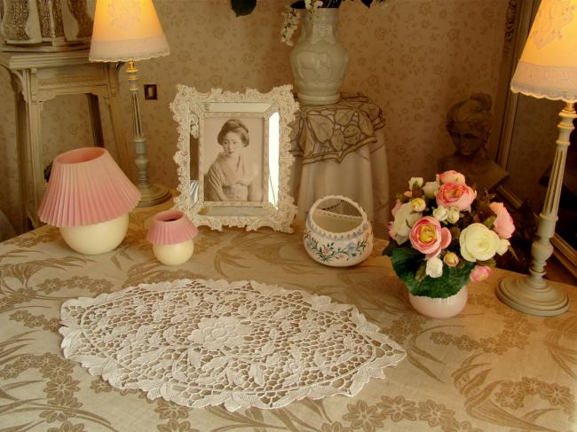 Lovely oval Venezia lace table centre 1920