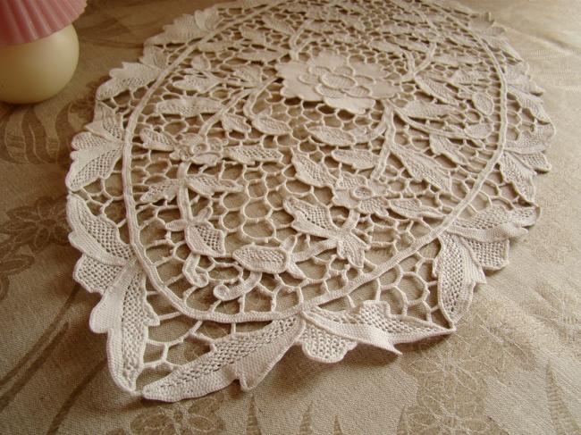 Lovely oval Venezia lace table centre 1920