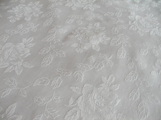 Romantic duvet cover in damask with roses pattern, monogram GJ