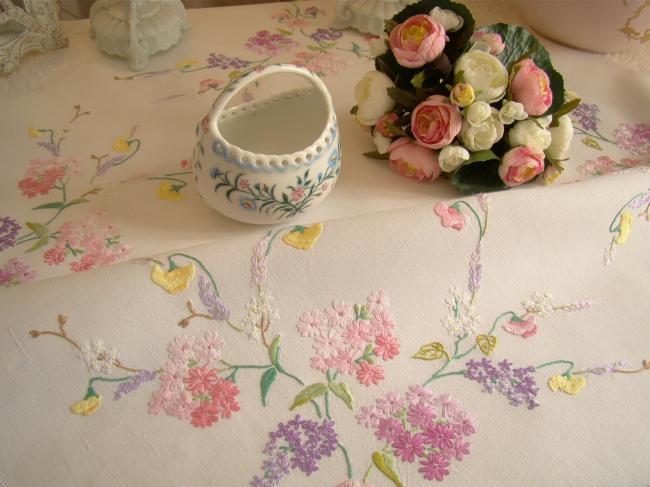 Enchanting small tablecloth with hand-embroidered flowers and sweet peas