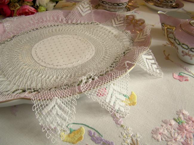 So sweet  star shape edwardian hairpin lace doily 1900