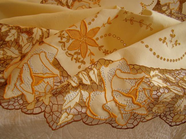 Masterpiece of tablecloth in Madeira work, rich color,embroidered roses