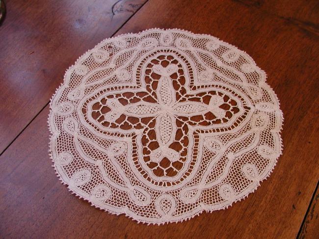 Lovely round doily with hand made Renaissance lace