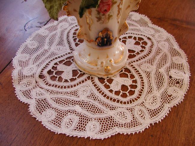 Lovely round doily with hand made Renaissance lace