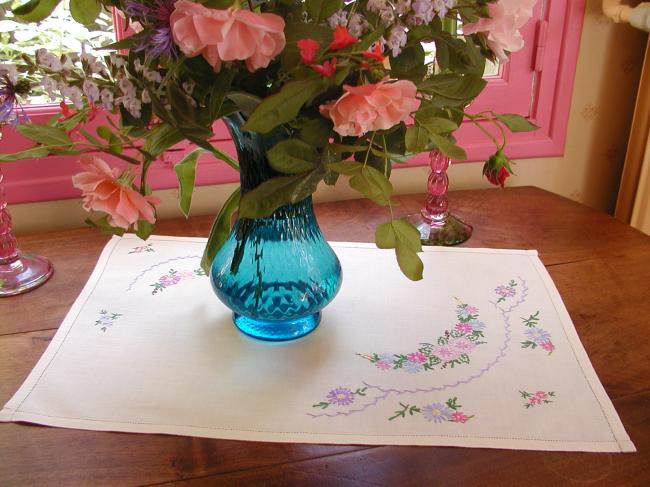 Lovely tray mat with hand embroidered flowers with acidulous colors