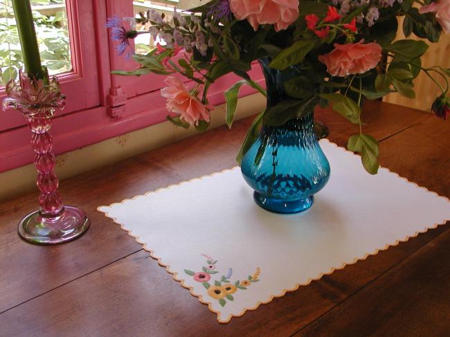 Lovely tray or table centre with stylish embroidered flowers