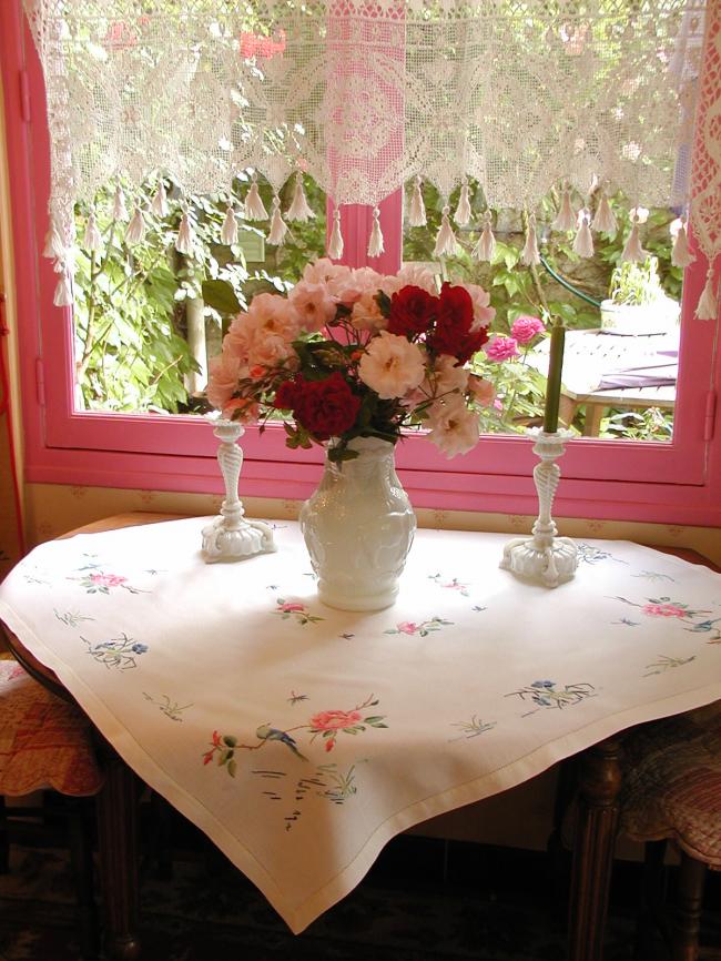 Stunning tablecloth with hand embroidered roses and colibri