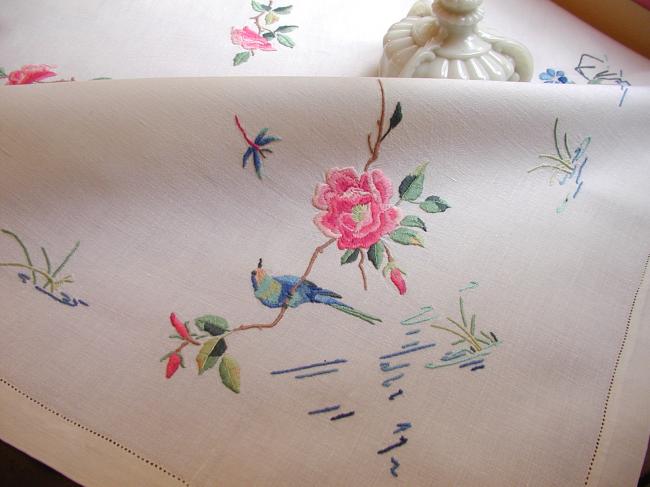 Stunning tablecloth with hand embroidered roses and colibri