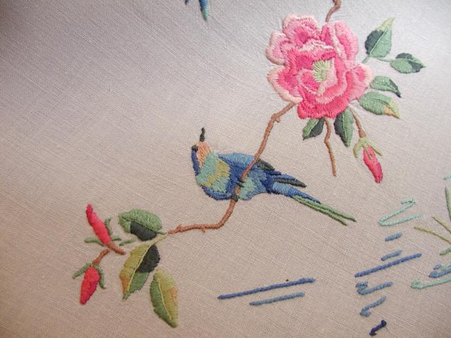 Stunning tablecloth with hand embroidered roses and colibri