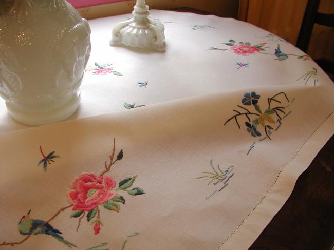 Stunning tablecloth with hand embroidered roses and colibri