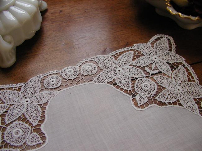 Gorgeous doily in fine batiste with chemical lace depicting clematites