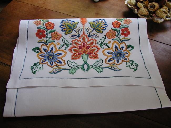 Two superb pannels with Jacobean hand-embroidered flowers