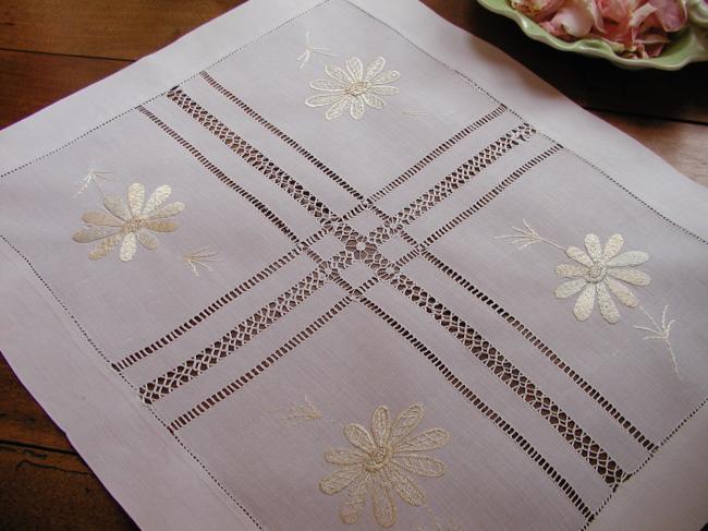 Gorgeous tray cloth in batiste of linen with lovely hand-embroidered golden silk