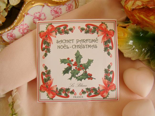 Scent cardboard sachet with typical Art Nouveau design, Christmas scent