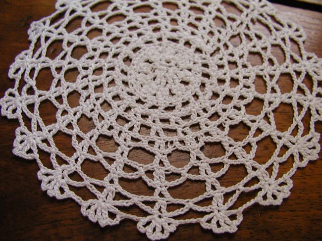 So sweet tiny round doily in crochet lace