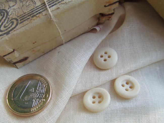 Ancienne boîte de 144  boutons supérieurs en verre moulé mat, à 4 trous, 1920