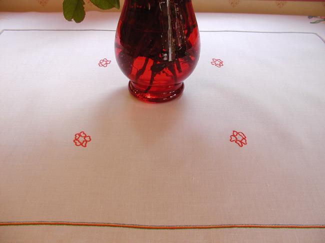 Lovely pur fine linen tablecloth with wild hand-embroidered flowers