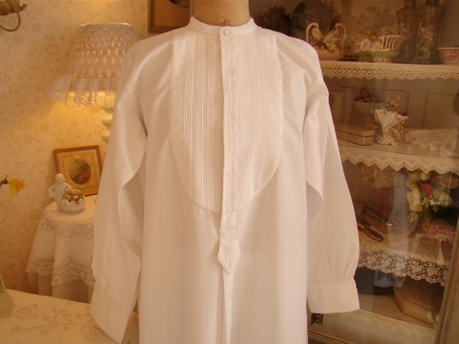 Superbe chemise liquette avec plastron plis religieux pour homme