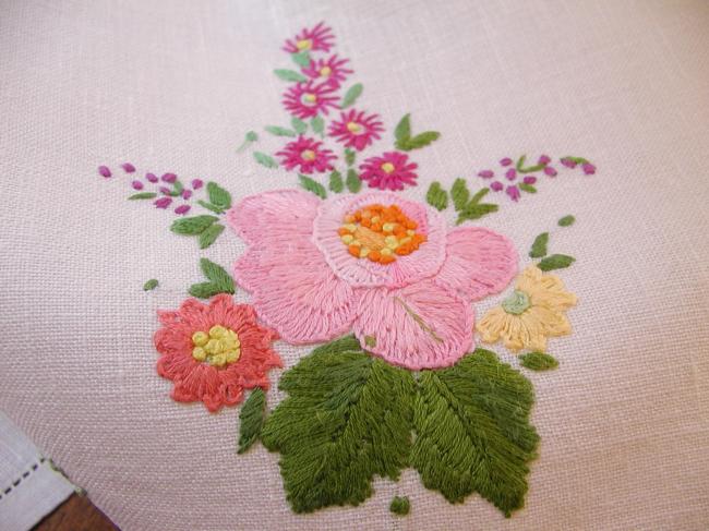 Gorgeous tablecloth with hand-embroidered bouquet of flowers