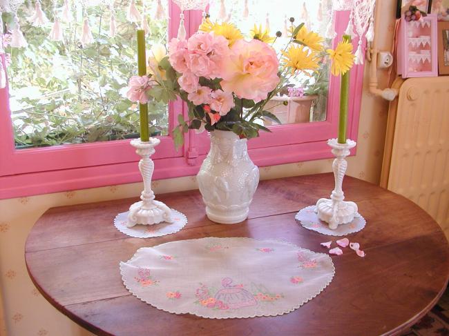 Lovely table service in organdi with embroidered Crinoline lady & garden flowers