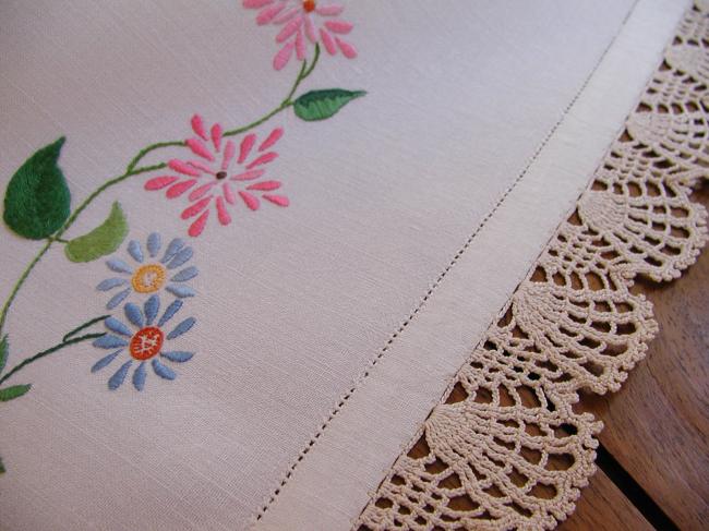 Really romantic tablecloth with hand-embroidered flowers and lace edging