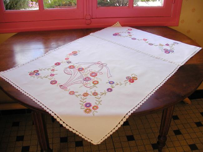 Somptuous hide-tea towels with a large basket of embroidered flowers 1920-30