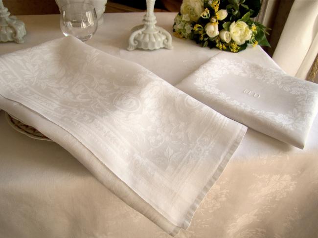 Belle nappe et ses 6 serviettes, damas de lin et soie, feuille d'acanthe & vigne