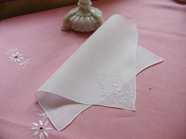 Superb handkerchief in batiste of linen with handmade butterfly & lily of valley