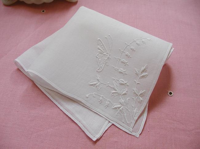 Superb handkerchief in batiste of linen with handmade butterfly & lily of valley