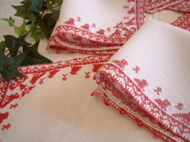 Magnifique série de 12 serviettes en lin granité & broderie alsacienne rouge