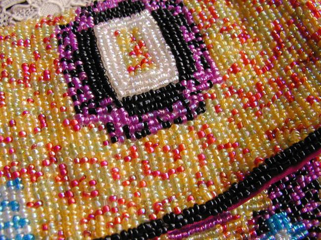 So gorgeous evening bag with hand-embroidered  colorfull beads