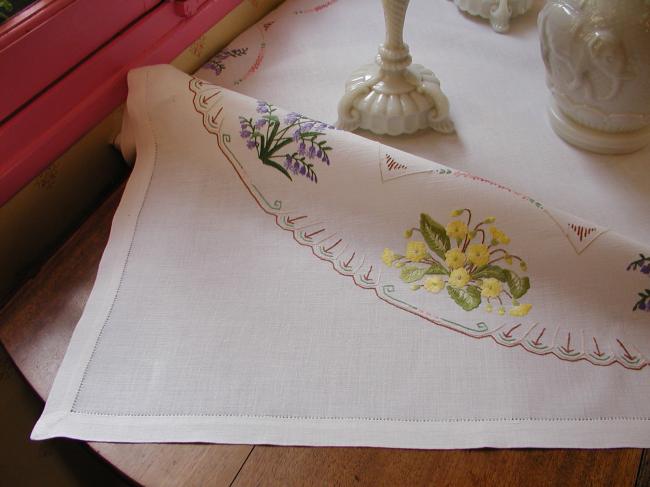 Breathtaking tablecloth with hand-embroidered blue bells and primula