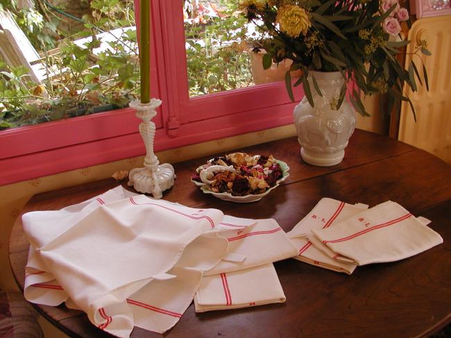 Set of 6 french tea towels (torchons) in linen with  red monogram ML