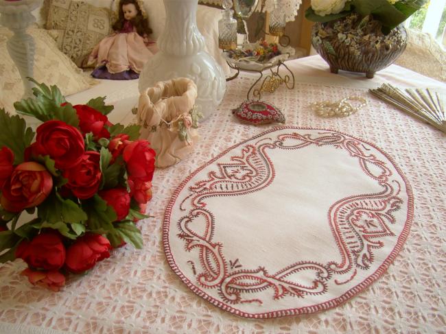 Charming 1940' doily with red and brown embroidery