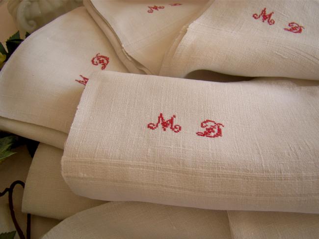 Beautiful set of 6 kitchen hand towels or dishcloth in pure linen with mono MD