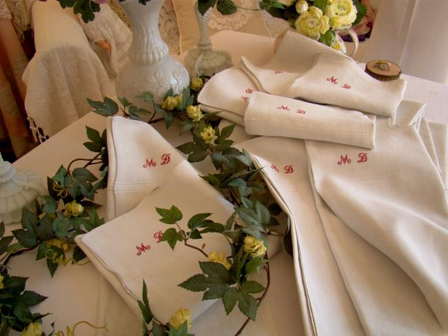 Beautiful set of 6 kitchen hand towels or dishcloth in pure linen with mono MD