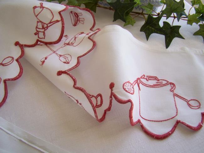 Superb and huge shell border in linen with hand-embroidered red kitchen scene