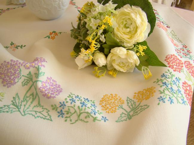 Enchanting small tablecloth with hand-embroidered flowers hydrangea
