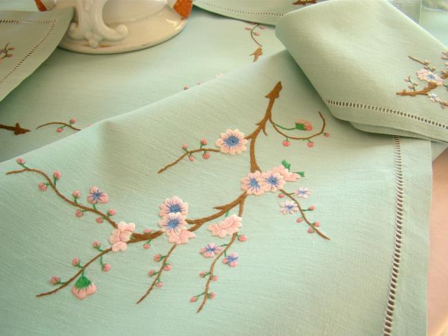 Breathtaking tablecloth and napkins with hand-embroidered blooming appletree