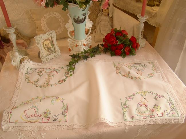 Adorable chemin de table brodé à la main d'une jeune fille arrosant ses fleurs