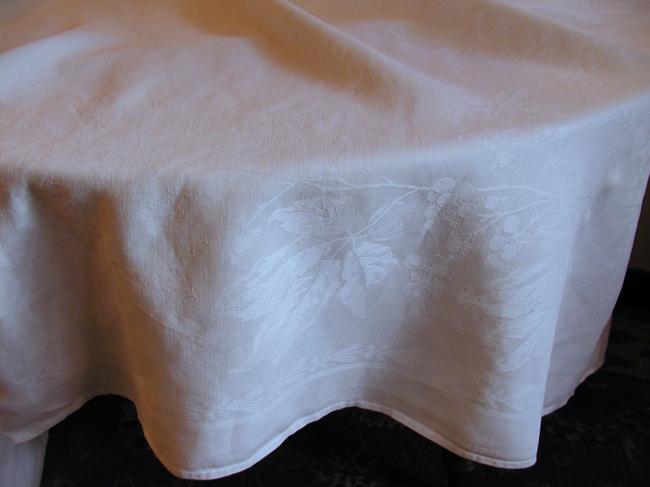 Lovely damask  tablecloth with a pattern of grapes and large foliage