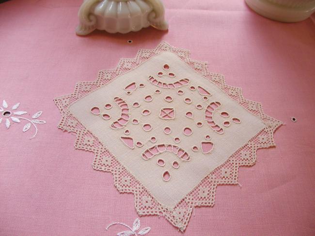 Lovely hand-made Richelieu embroidered doily with fillet lace