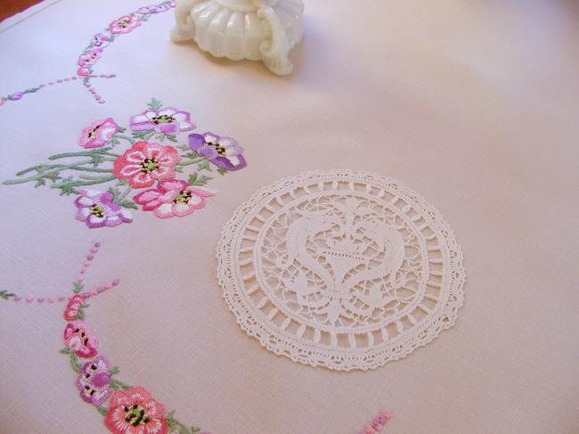 Fantastic round doily in fine  bobbin lace with Dolphins & fleurs de Lys  1890