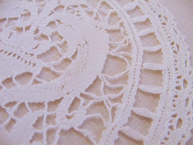 Fantastic round doily in fine  bobbin lace with Dolphins & fleurs de Lys  1890