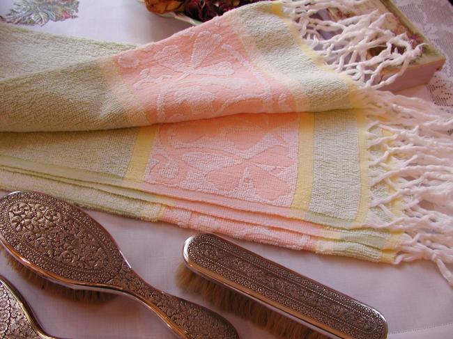 Georgeous vintage bath towels in colorful sponge with fringes (green)