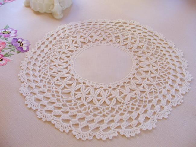 Lovely  hand made round doily with original lace